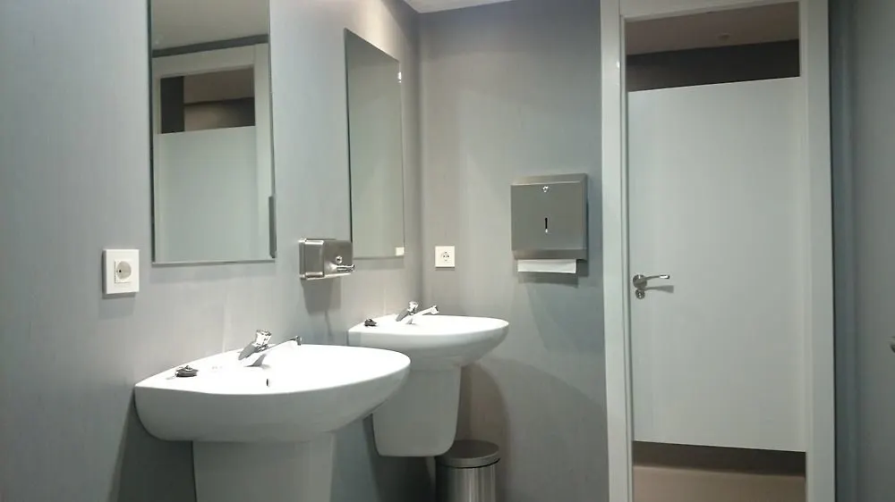 Albergue Plaza Catedral Pamplona Hostel